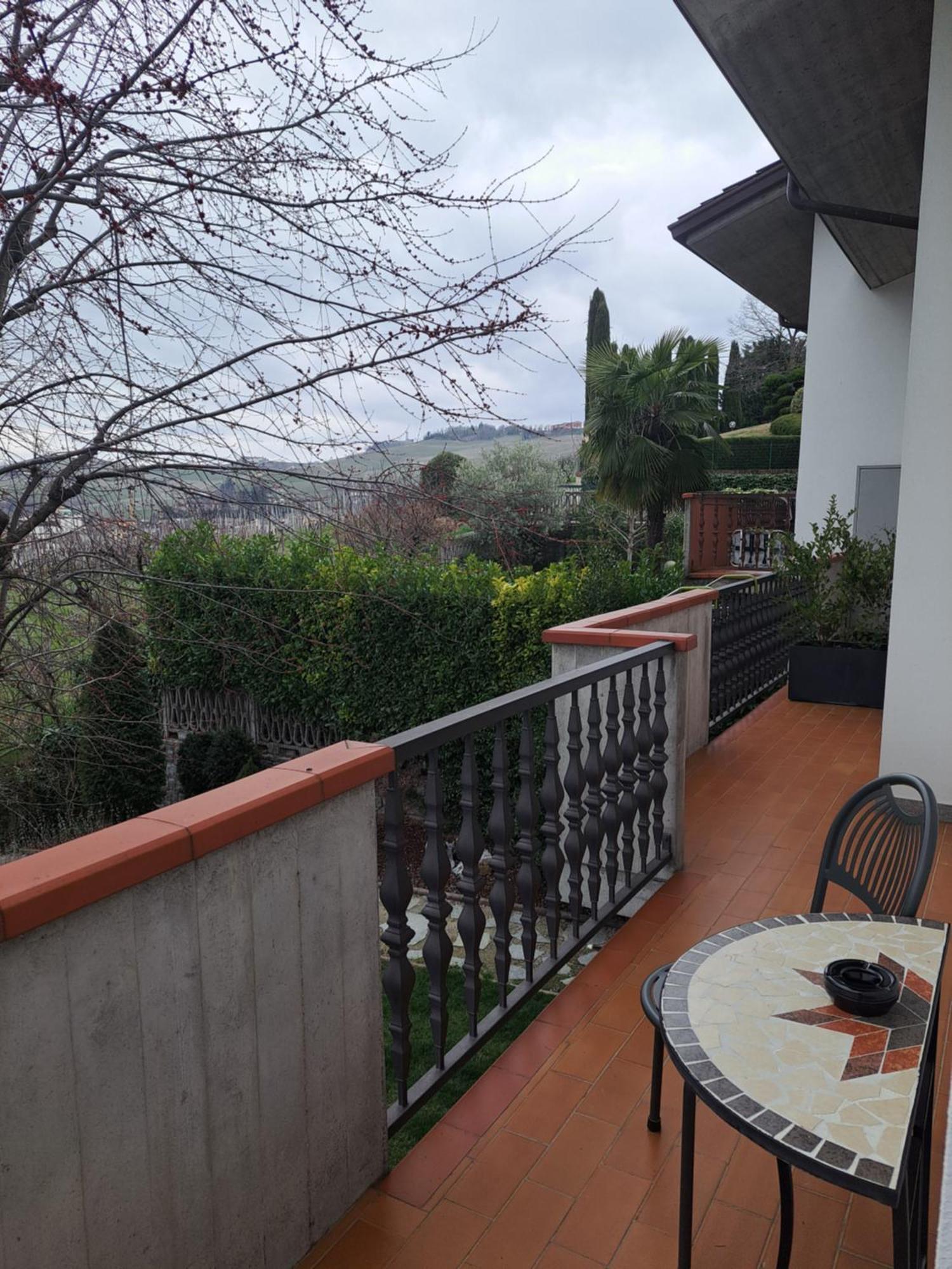 Cannubi San Lorenzo Barolo Buitenkant foto