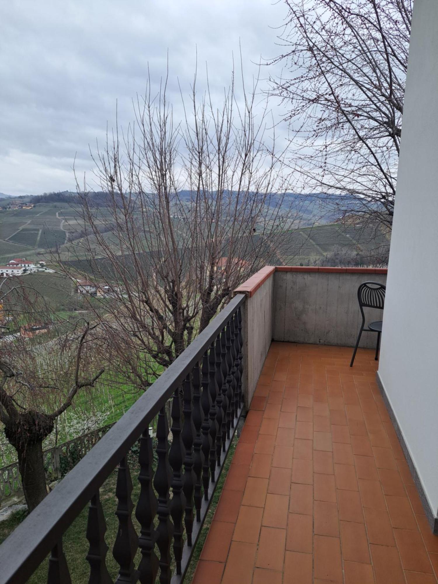 Cannubi San Lorenzo Barolo Buitenkant foto